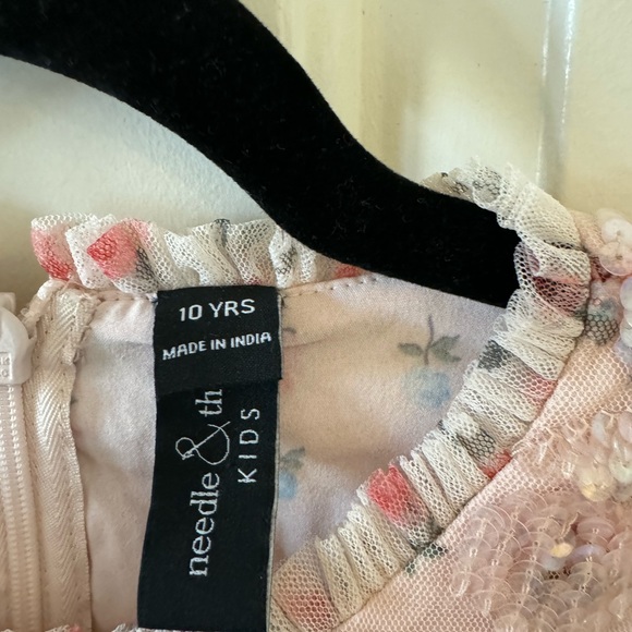 Thread and Needle Floral Sequins Kids Dress Size 10 Girls Pink - Picture 4 of 7
